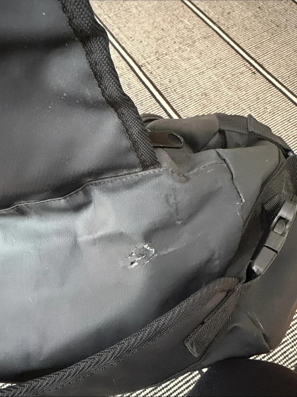 Ashbury Black duffel / backpack